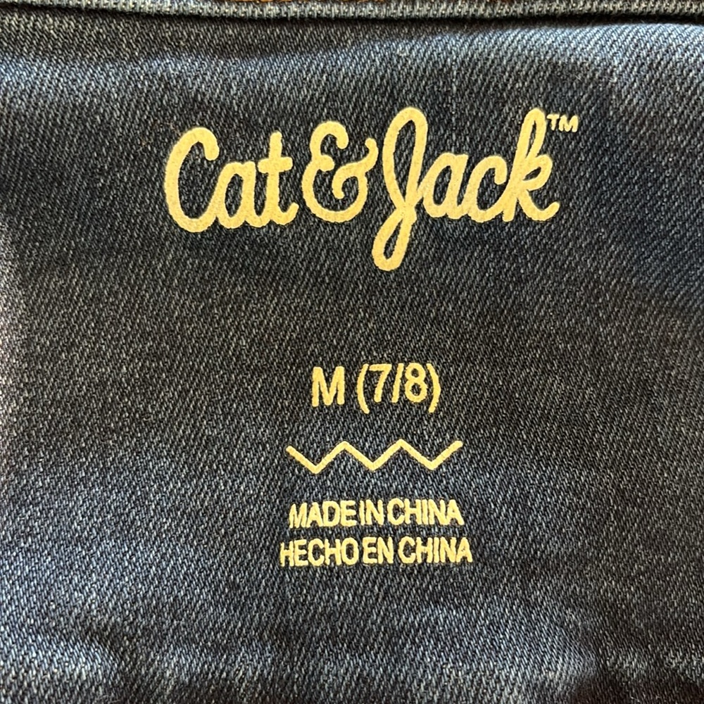Kids & Girls Cat And Jack cropped jean jacket. Size 7/8 - Picture 5 of 5